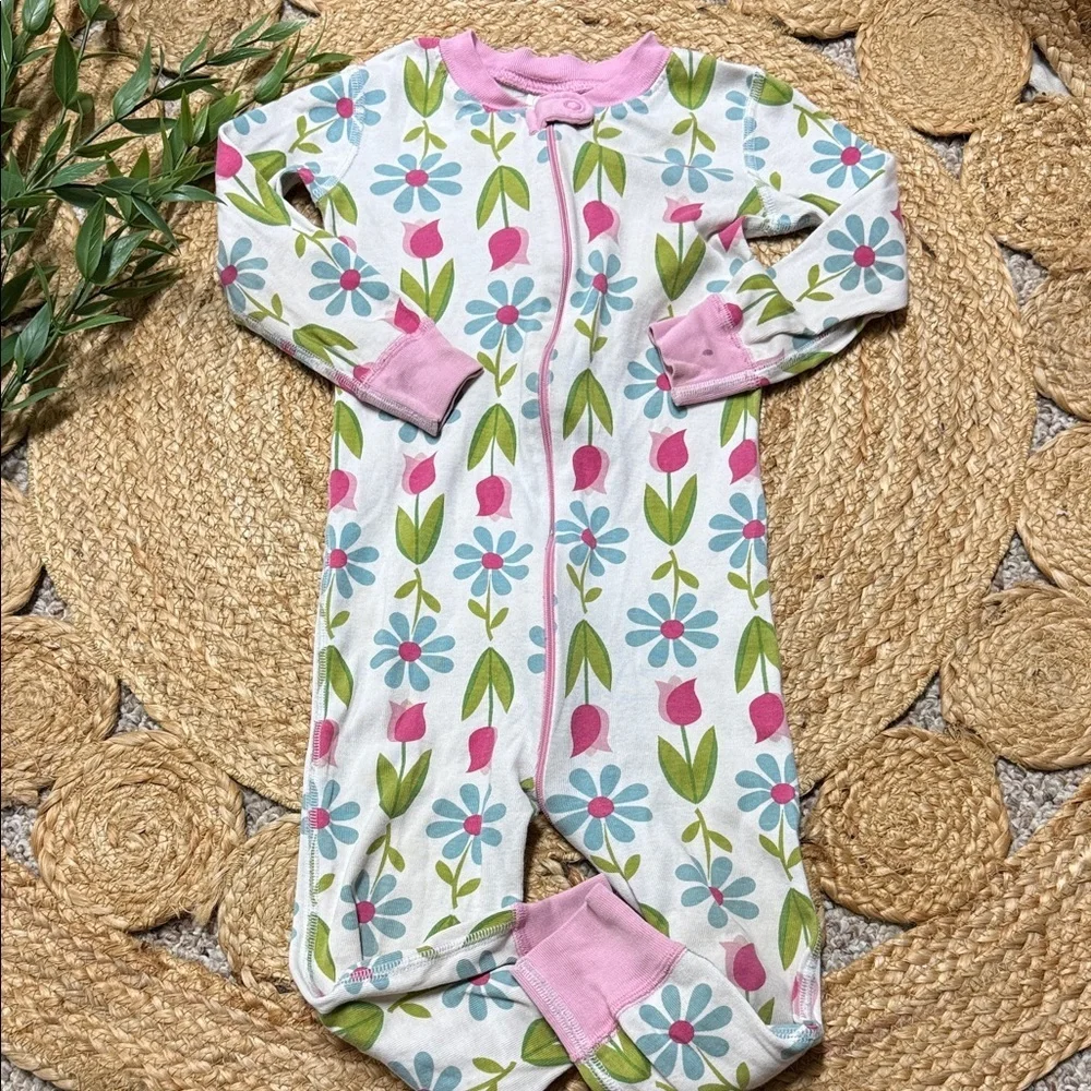 Hanna Andersson Tulip Organic Cotton Sleeper Footies. 3T
